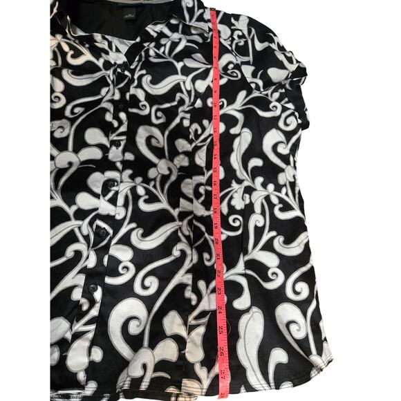 Lane Bryant 2B top - Picture 9 of 10